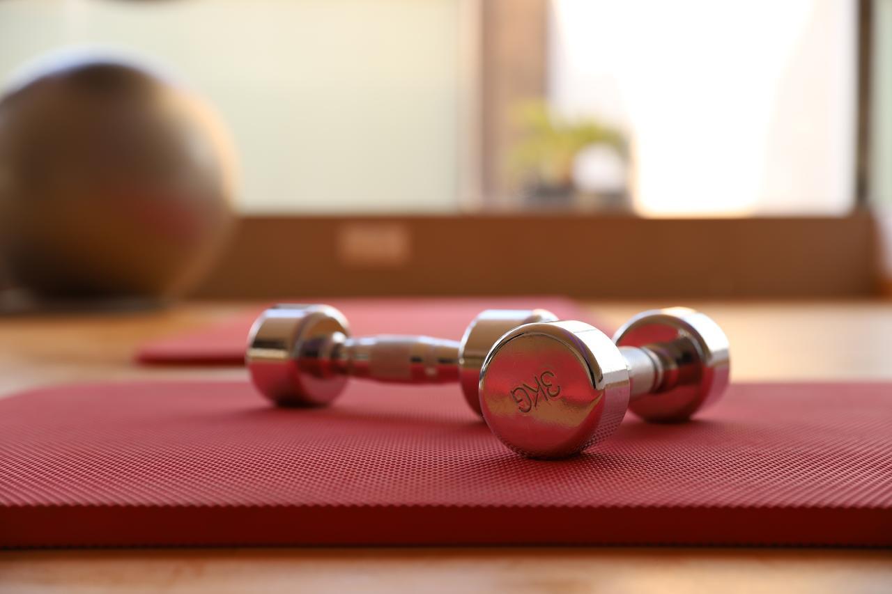 Somewhere Hotel Al Ahsa Al-Hofuf Exterior photo Dumbbells